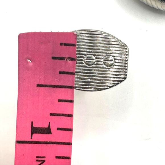 Cuff Links Silver tone Set of 2 Mens Tie Button Shirt Accessory Suit Unbranded - Picture 5 of 8